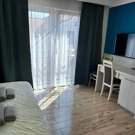 Helios Bed & Breakfast 3*