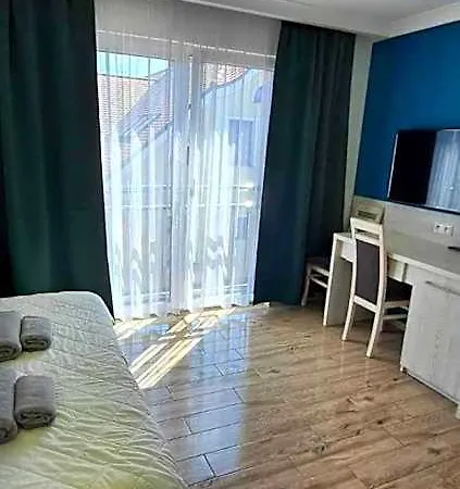 B&B Helios 우스트카