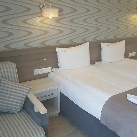 ベッド・アンド・ブレックファスト Helios ウストカ