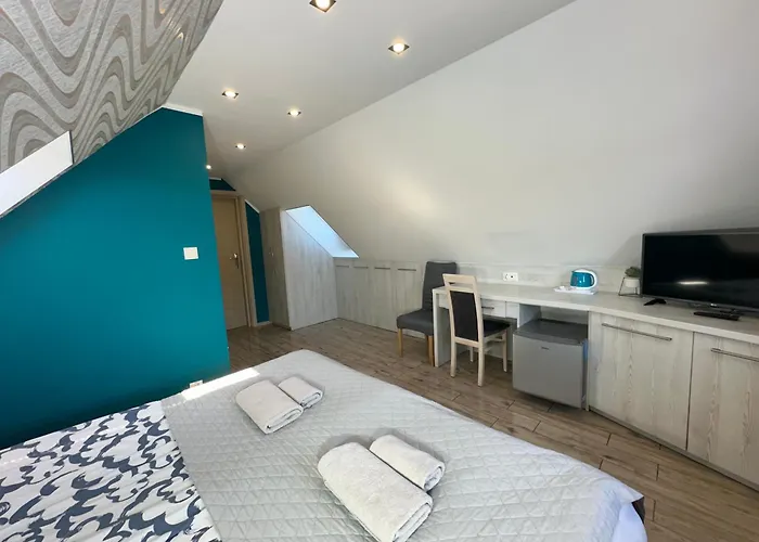 Helios Couette-café