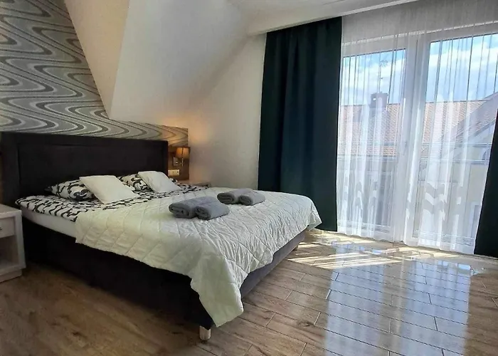 Couette-café Helios 3*