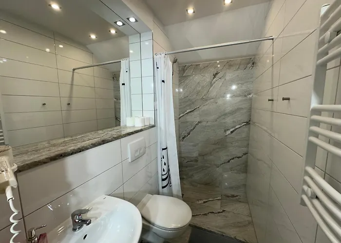 Couette-café Helios 3*