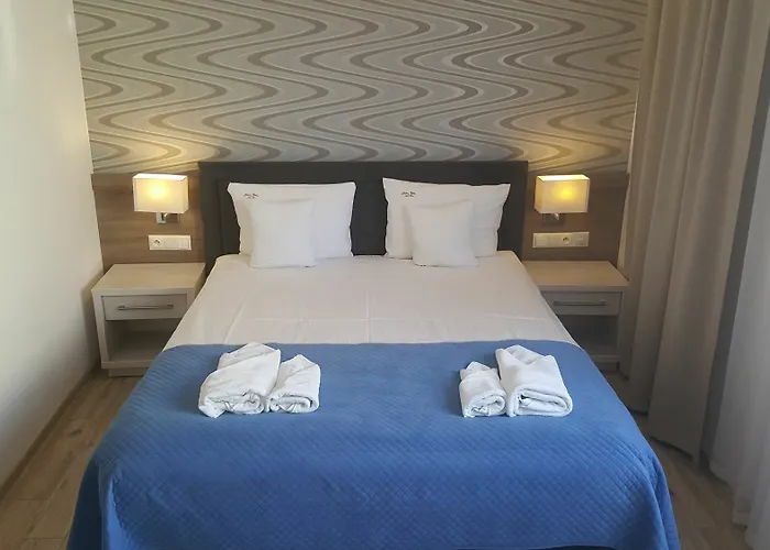 Helios Couette-café 3*